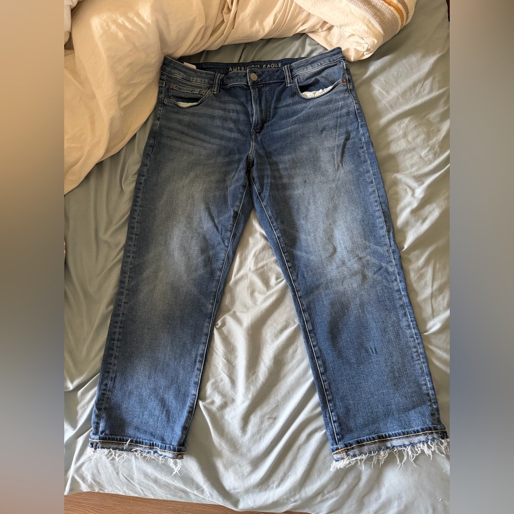 American Eagle Next Level Flex Straight Jeans Raw Hem